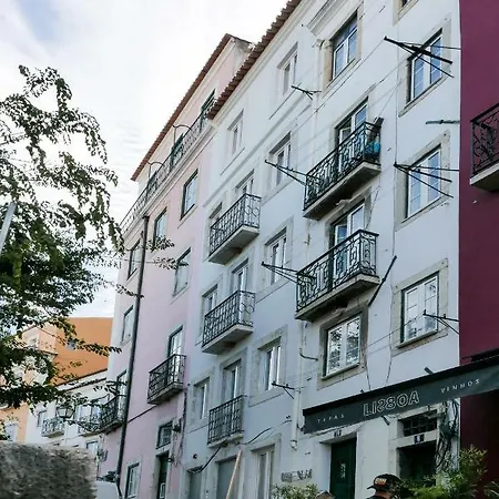 Cozy Alfama * ליסבון